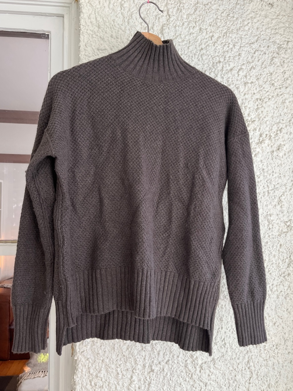 Everlane Gray Cashmere Sweater